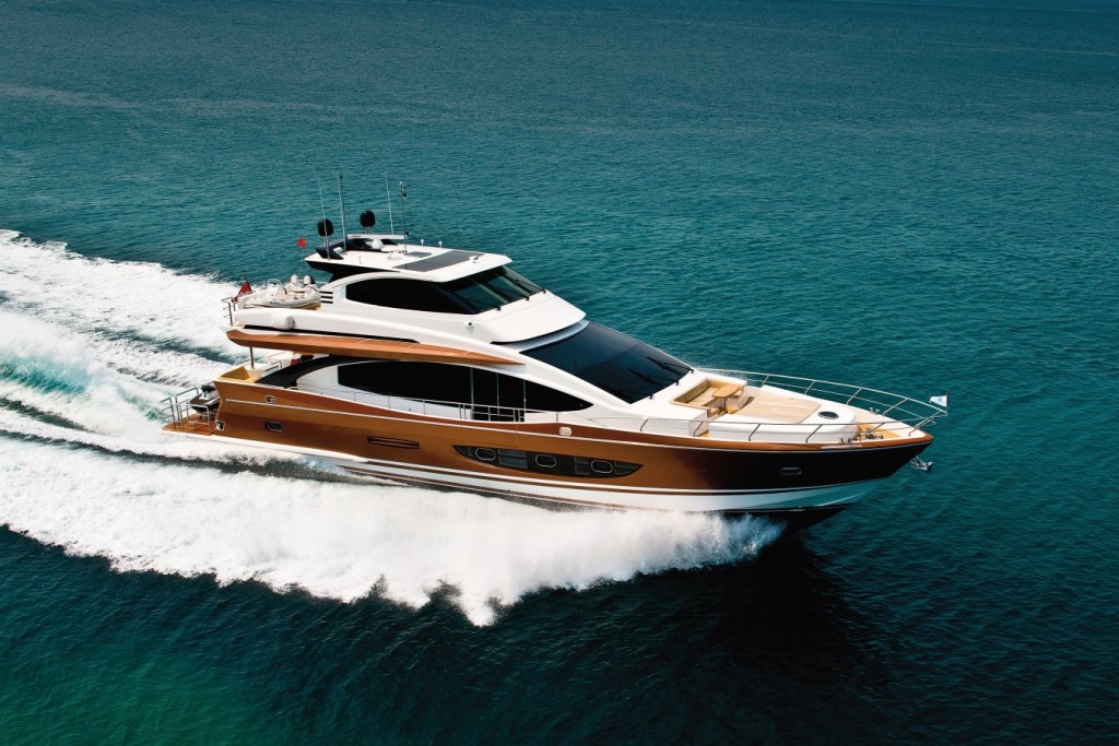 Yacht Hampton H830 Euro, a Hampton Superyacht | CHARTERWORLD Luxury